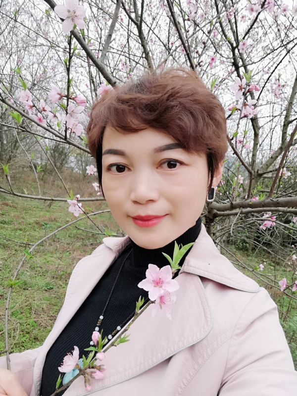 转角遇到你的第一张照片--广州相亲服务中心