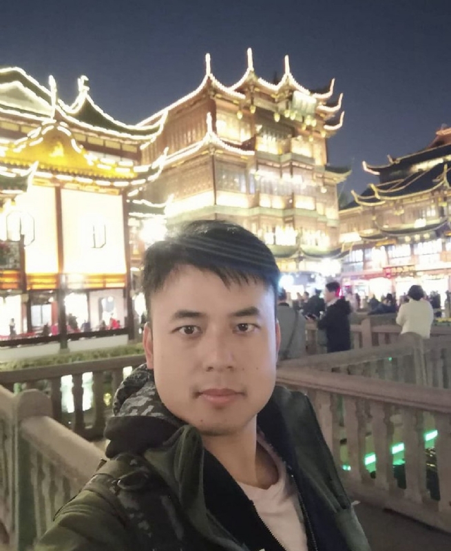 何先生he的第一张照片--广州相亲服务中心