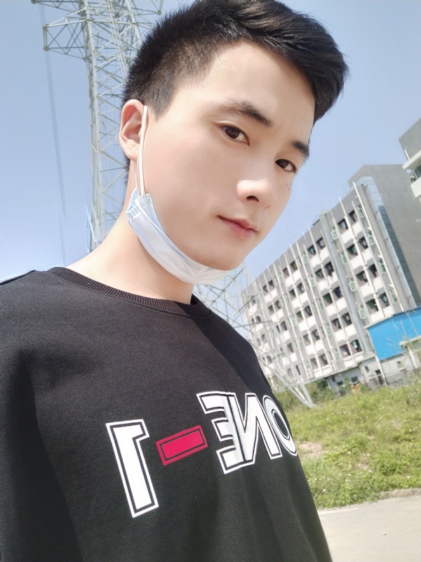何凡的第一张照片--广州相亲服务中心