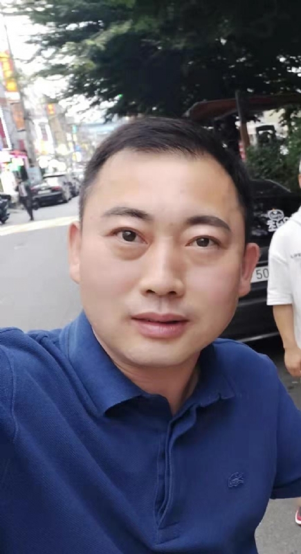 李龙的第一张照片--广州相亲服务中心