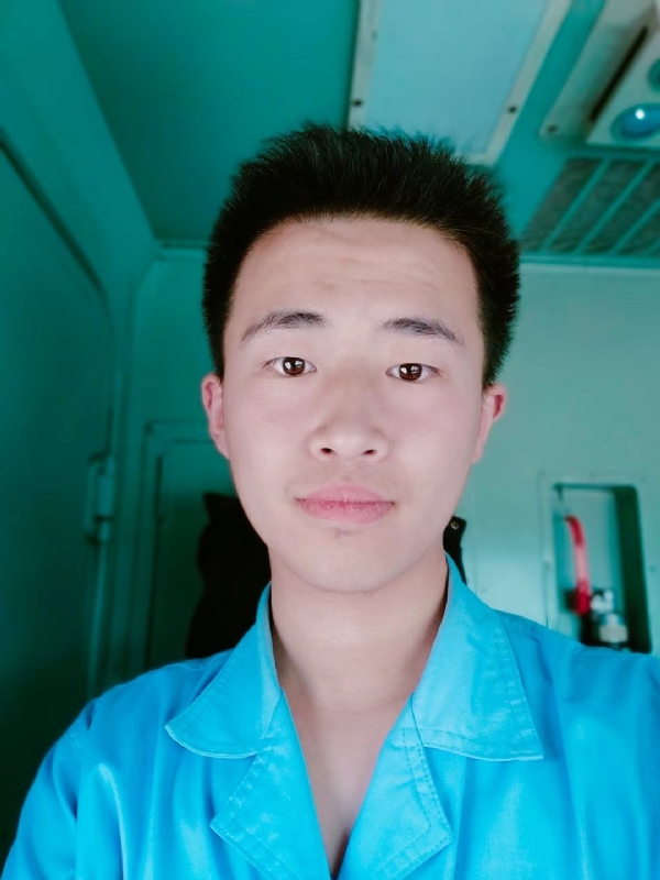 生而为人的第四张照片--广州相亲服务中心