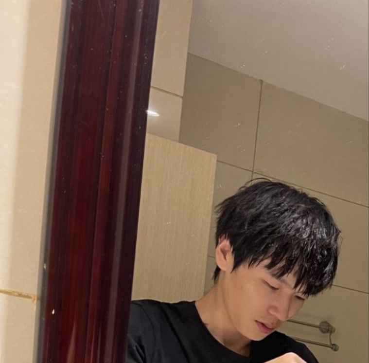 无眠的第一张照片--广州相亲服务中心