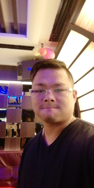 单名一个伟的第一张照片--广州相亲服务中心