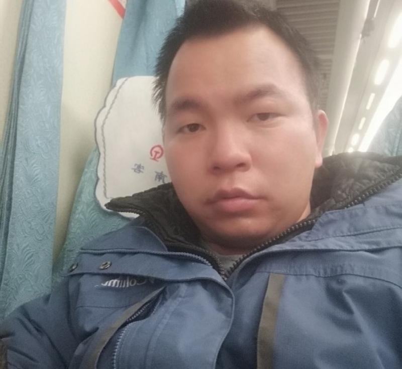 淡定的第一张照片--广州相亲服务中心