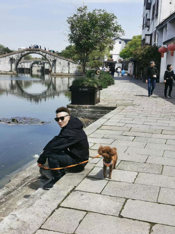 皮卡丘的第一张照片--广州相亲服务中心