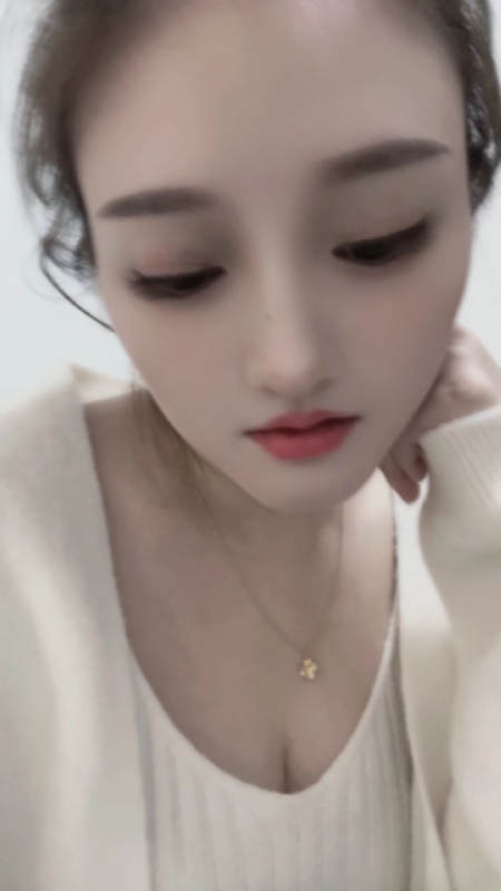 不倾城的第一张照片--广州相亲服务中心