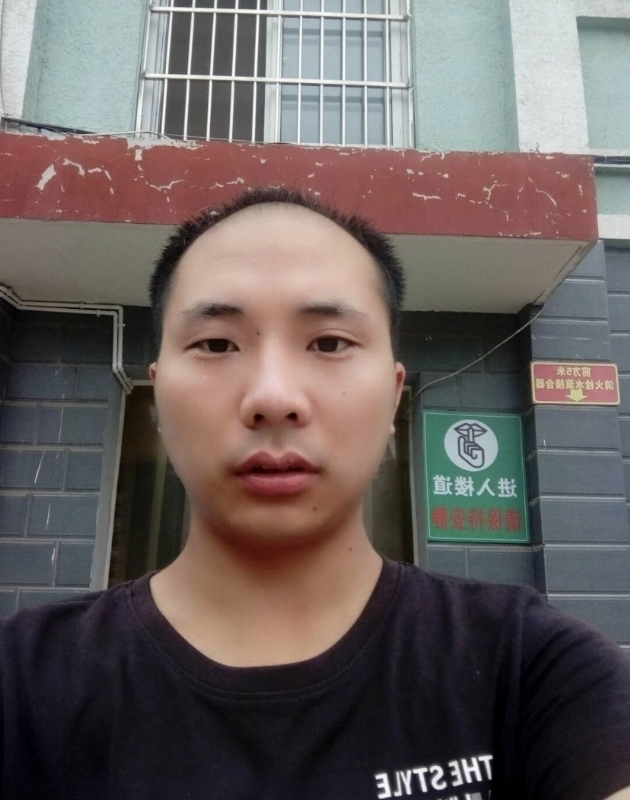 亮亮的第一张照片--广州相亲服务中心