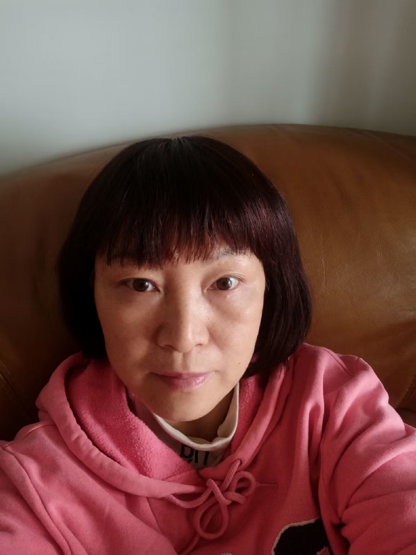 红玫瑰的第一张照片--广州相亲服务中心