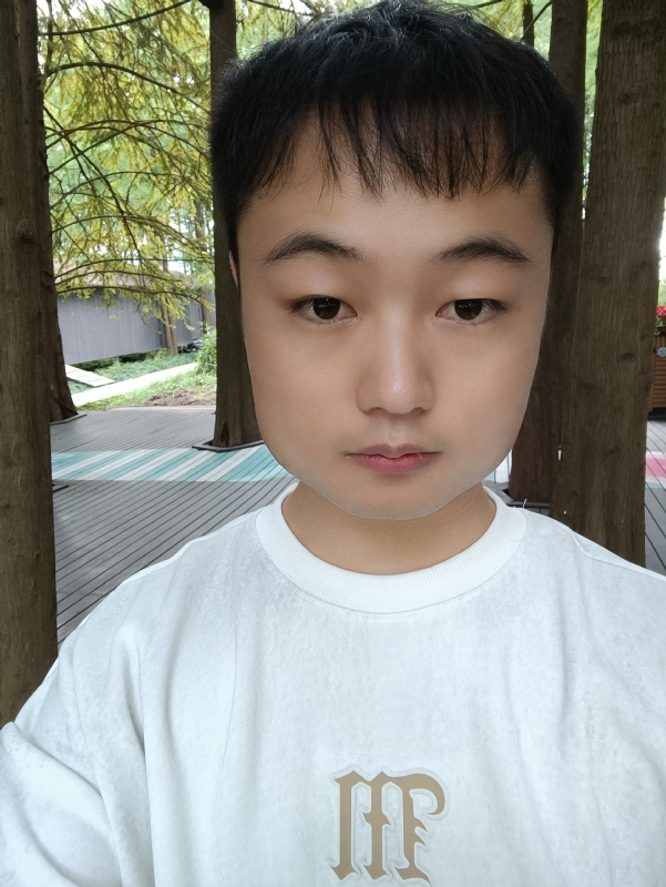故人似的第一张照片--广州相亲服务中心