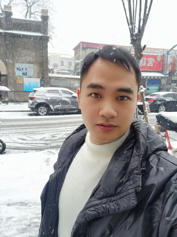寻找合适伴侣的第一张照片--广州相亲服务中心