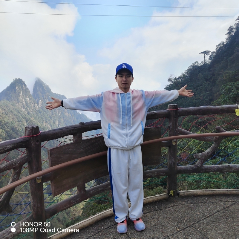 明明的第一张照片--广州相亲服务中心