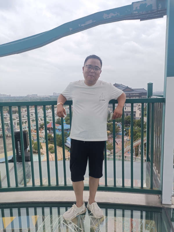 飞哥的第一张照片--广州相亲服务中心