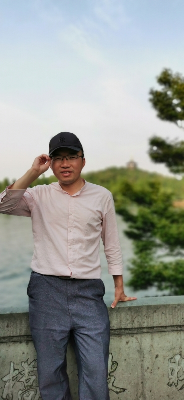 大叔有点忙的第三张照片--广州相亲服务中心