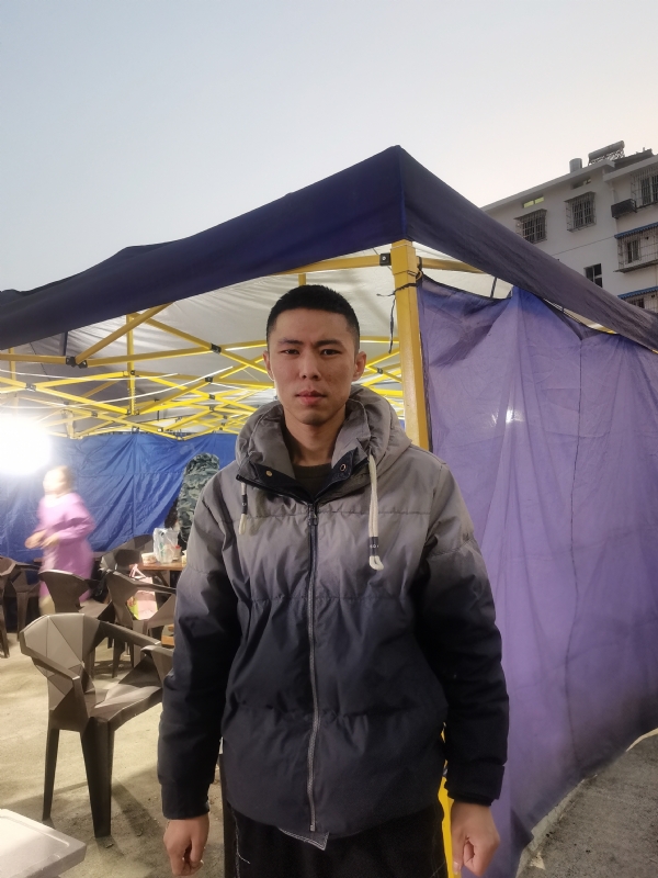 谁谁谁的第一张照片--广州相亲服务中心