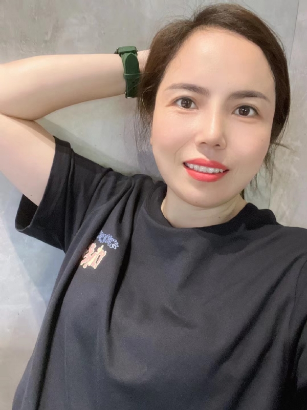 哈宝的第一张照片--广州相亲服务中心