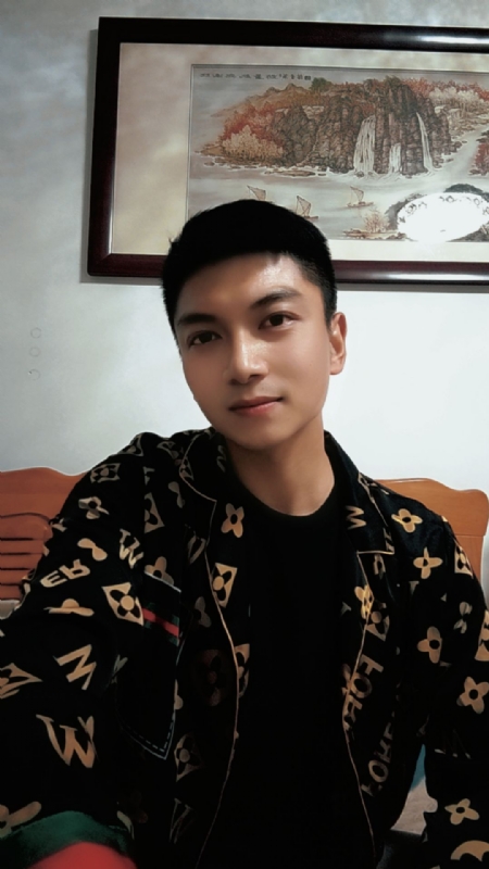 正直的火焰的第三张照片--广州相亲服务中心