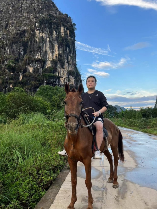 千度D雄的第六张照片--广州相亲服务中心
