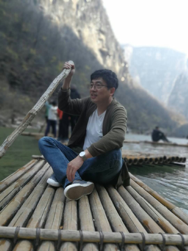 风被吹走了的第一张照片--广州相亲服务中心