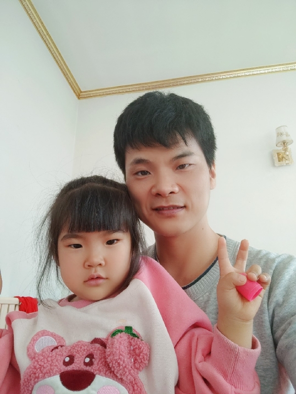 离异脱单的第一张照片--广州相亲服务中心