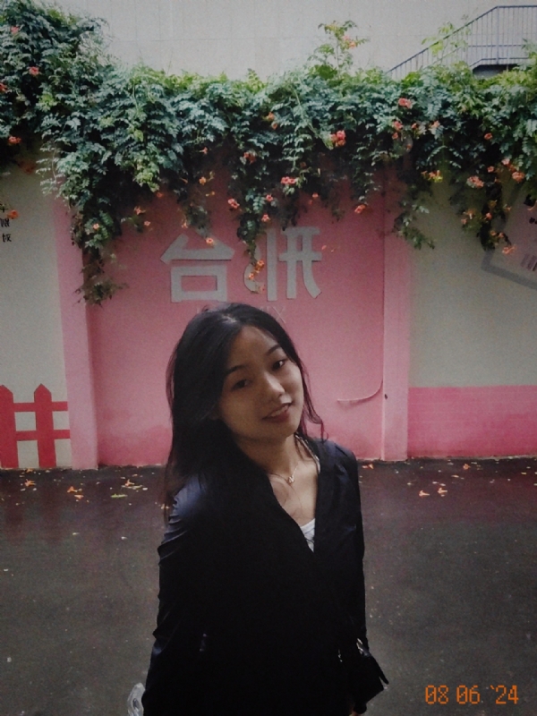 范范的丸子头的第一张照片--广州相亲服务中心