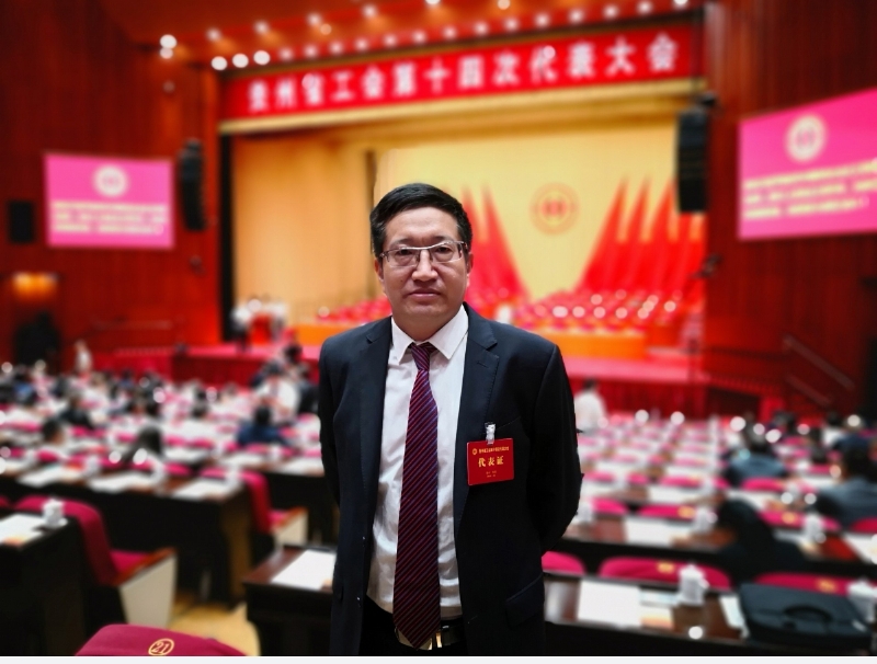 蓝天雁的第四张照片--广州相亲服务中心