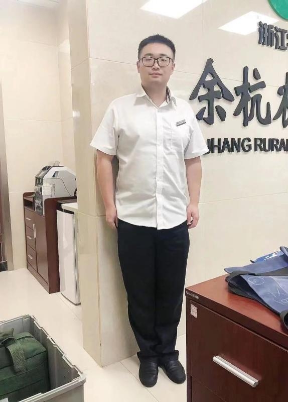 君临天下的第一张照片--广州相亲服务中心