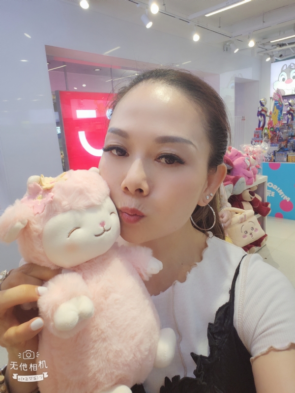 暖*爱的第一张照片--广州相亲服务中心
