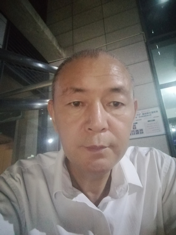 老李的第一张照片--广州相亲服务中心