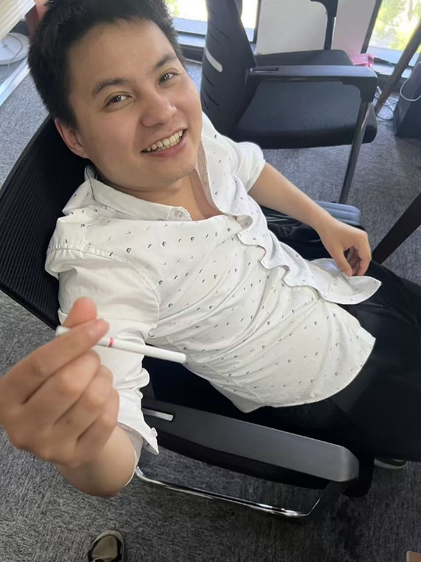 我是你辉哥的第一张照片--广州相亲服务中心