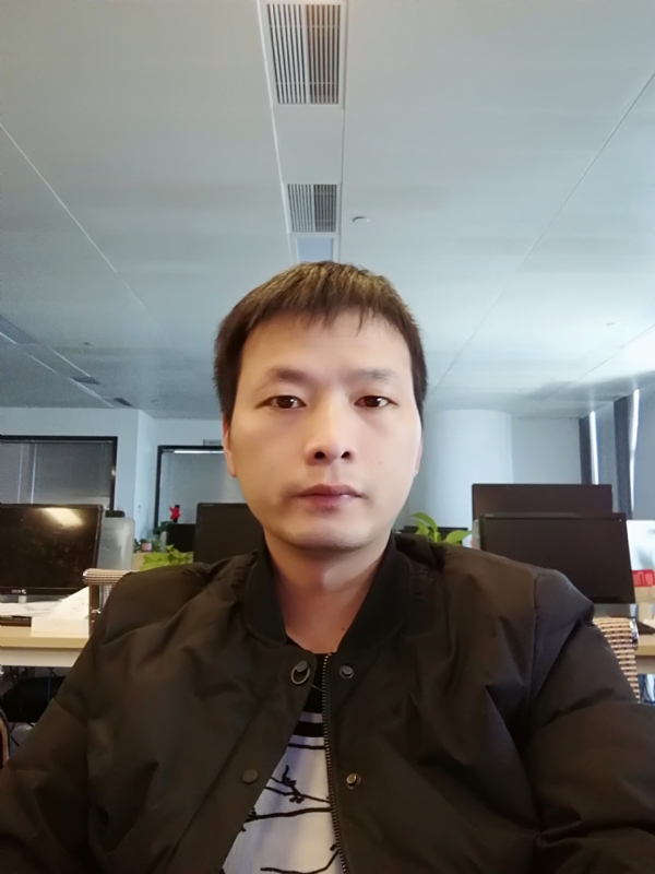 刘堃的第一张照片--广州相亲服务中心