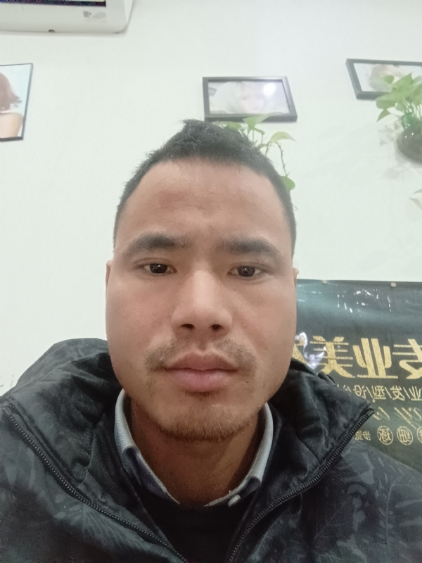 liuliyong的第一张照片--广州相亲服务中心