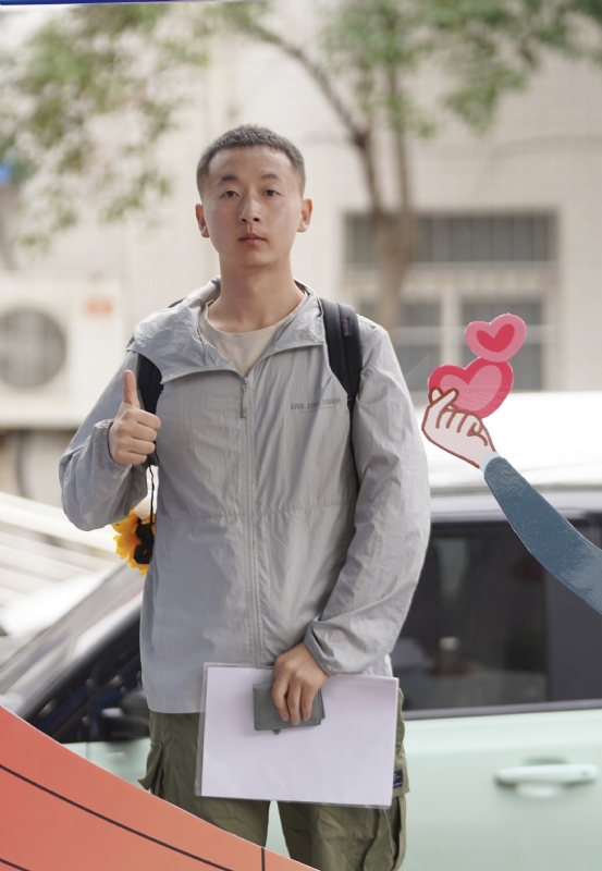 当下的第一张照片--广州相亲服务中心