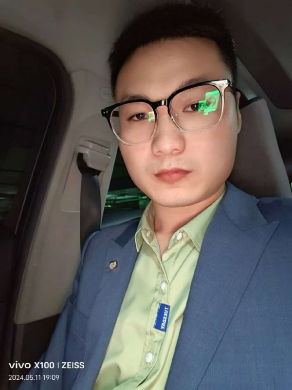东东的第二张照片--广州相亲服务中心