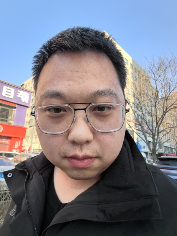 宋哲的第一张照片--广州相亲服务中心