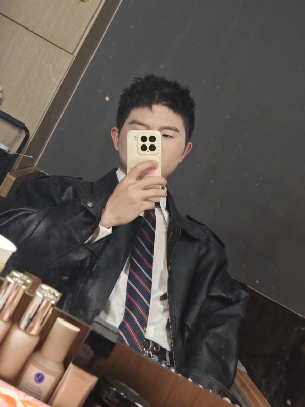 郝天翔的第一张照片--广州相亲服务中心