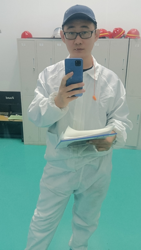 黑黑一笑的第四张照片--广州相亲服务中心