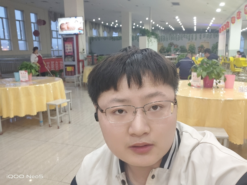 跳楼机的第一张照片--广州相亲服务中心