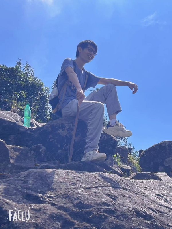 落叶之秋的第一张照片--广州相亲服务中心