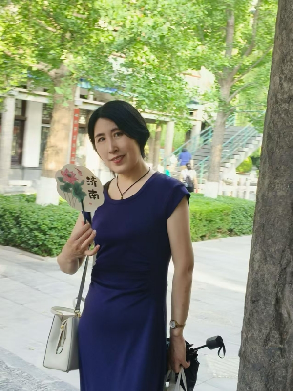 幸运满格的第一张照片--广州相亲服务中心