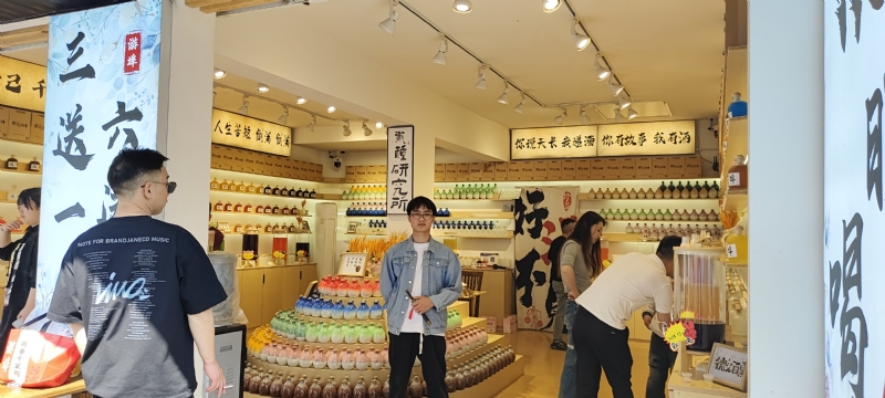 lilili109y的第三张照片--广州相亲服务中心