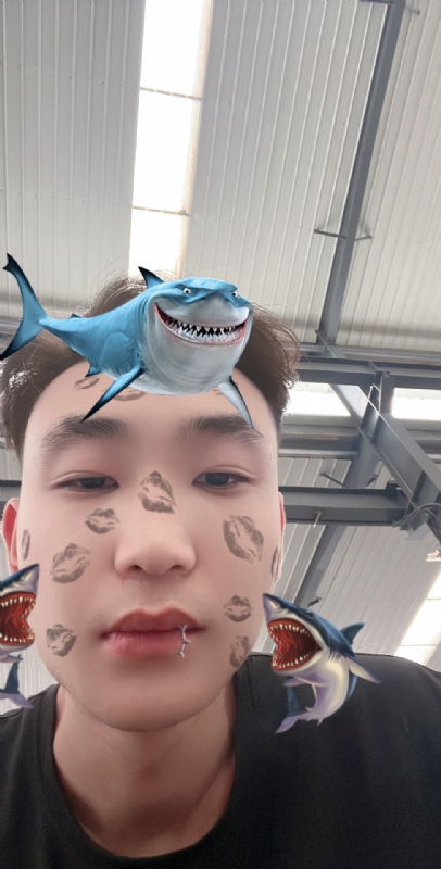孤独的人的第一张照片--广州相亲服务中心