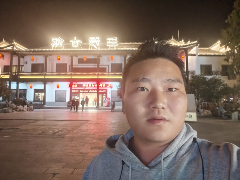 小鹿艾克的第一张照片--广州相亲服务中心