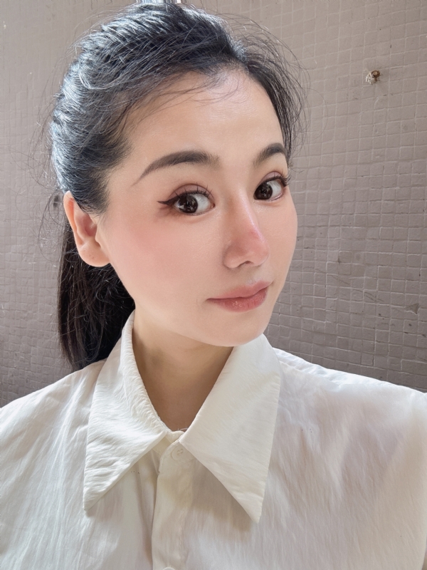 金莉的第二张照片--广州相亲服务中心