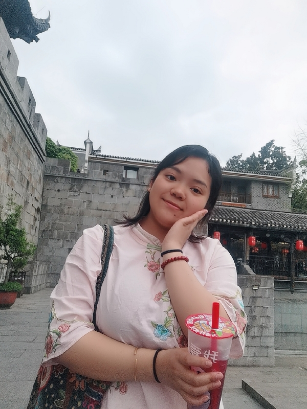 敏兮小沫的第三张照片--广州相亲服务中心