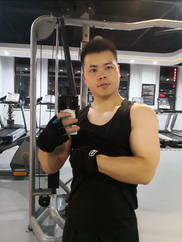 范迪塞尔的第二张照片--广州相亲服务中心