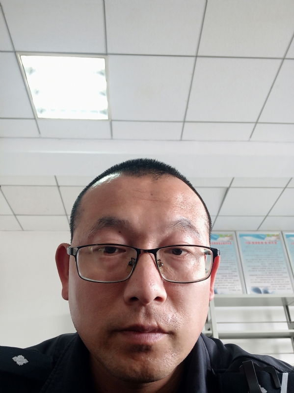 布鲁斯贺的第三张照片--广州相亲服务中心