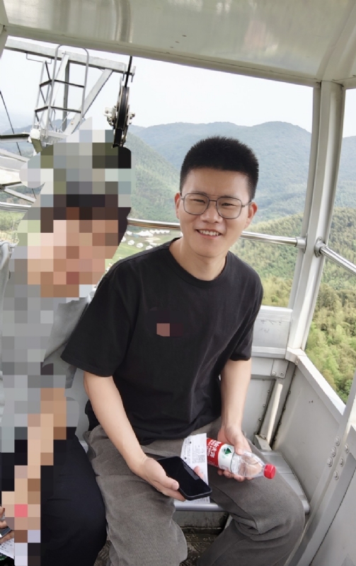 奔奔笨笨的第三张照片--广州相亲服务中心