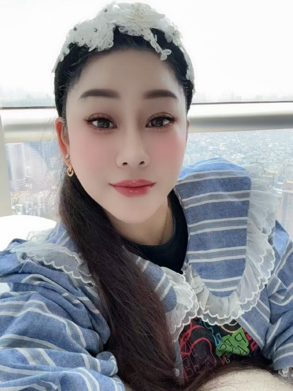 萱草沐晴的第一张照片--广州相亲服务中心