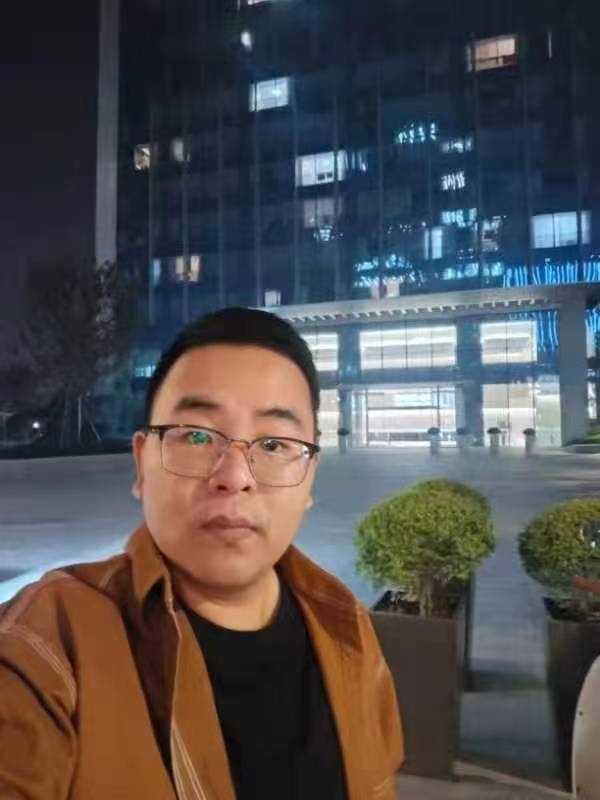 少康的第一张照片--广州相亲服务中心