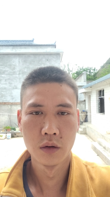 简单点的第一张照片--广州相亲服务中心
